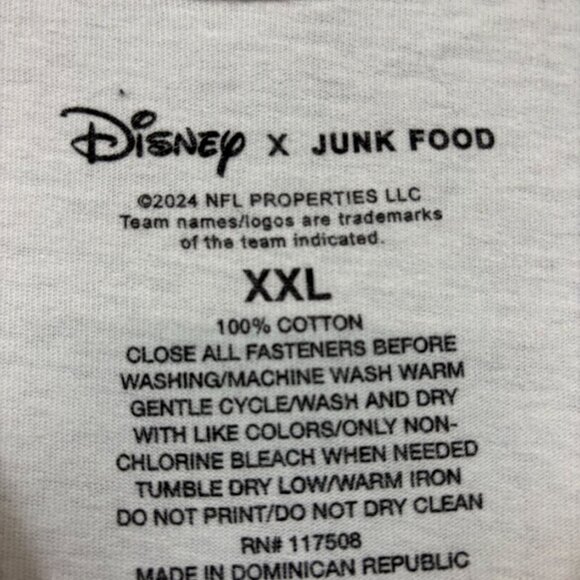 Disney x NFL AFC East Buffalo Bills Oversized T-Shirt Size XXL - Picture 4 of 4